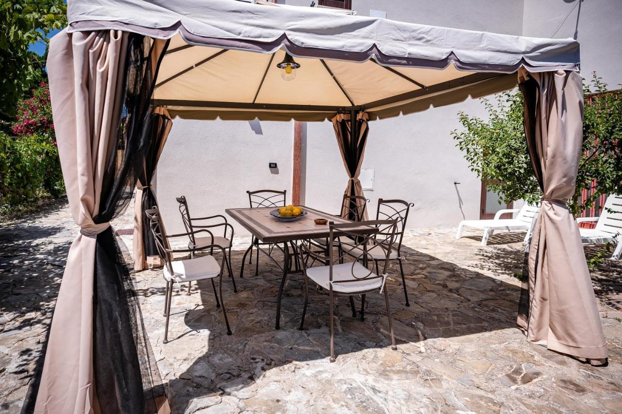 Casa Aniello Villa Caprioli Luaran gambar